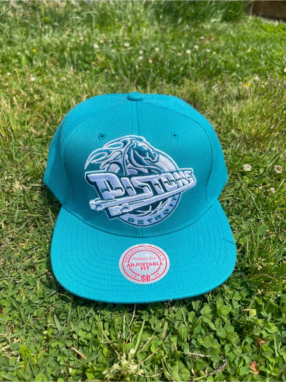 Mitchell & Ness Teal and Black Detroit Pistons Snapback